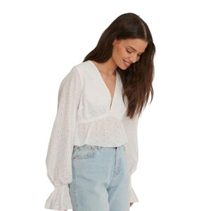 Altar'd State White Eyelet V Neck Ruffle Peplum Crop Blouse Small